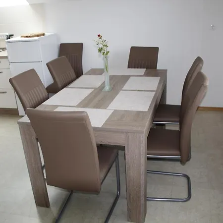Apartment 238
